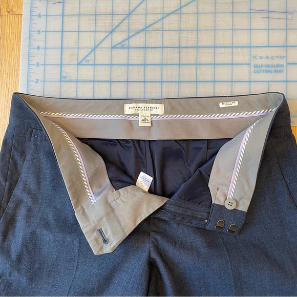 Banana Republic Dress Pants, blue, the Logan Fit size 4 - Picture 6 of 12